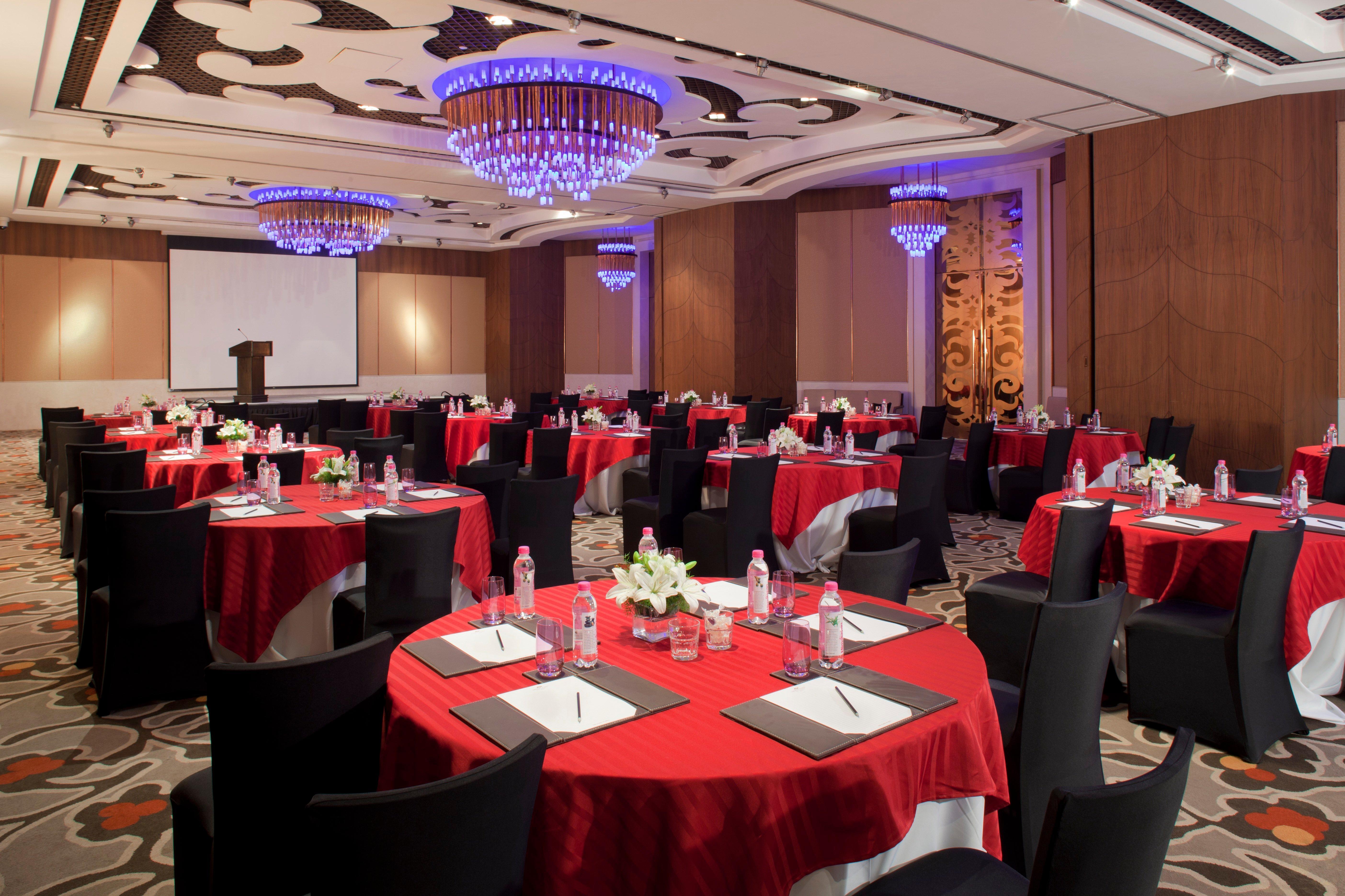 Hotel Crowne Plaza New Delhi Okhla By Ihg Einrichtungen foto The Grand Ballroom